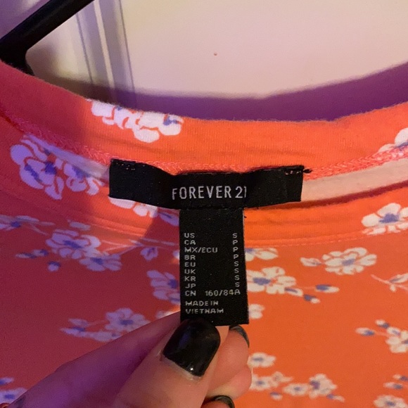 Long sleeve and floral bodysuit - Picture 3 of 3